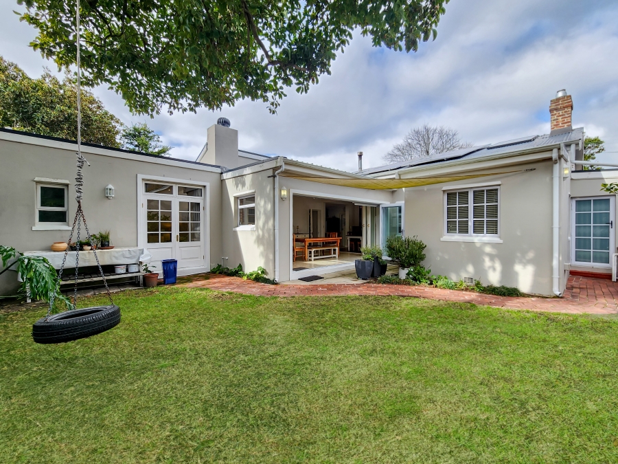 3 Bedroom Property for Sale in Claremont Western Cape